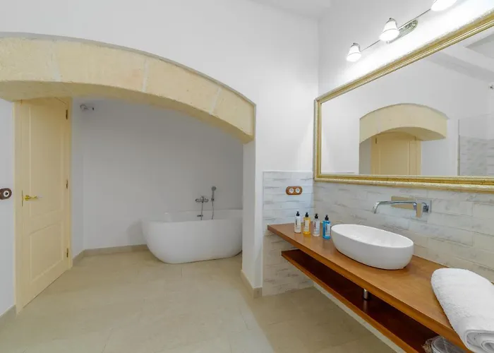 Seranova Luxury - Adults Only Hotel