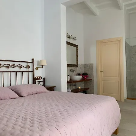 Seranova Luxury - Adults Only Hotell