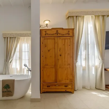 Seranova Luxury - Adults Only