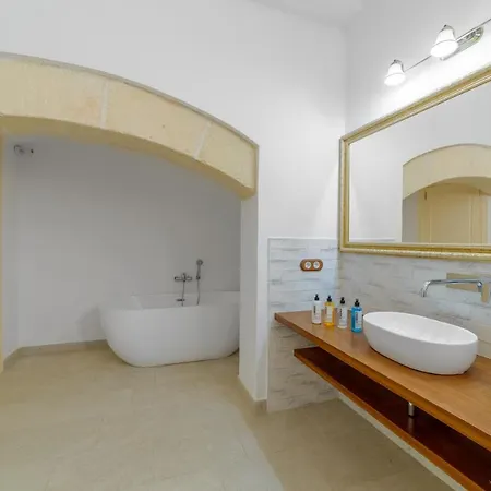 Seranova Luxury - Adults Only Hotel