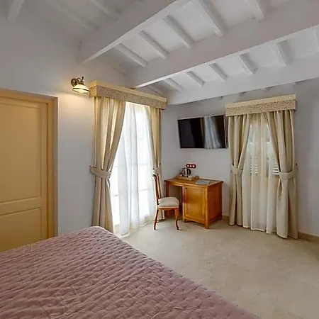 Seranova Luxury - Adults Only Отель