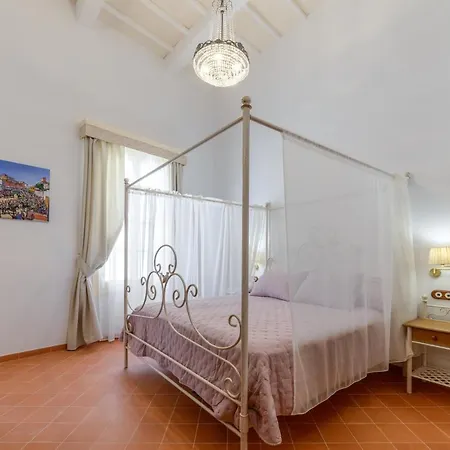 ホテル Seranova Luxury - Adults Only 4*